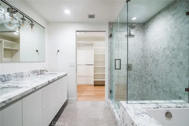 812 Huntley Drive Unit#104 104, West Hollywood, California 90069