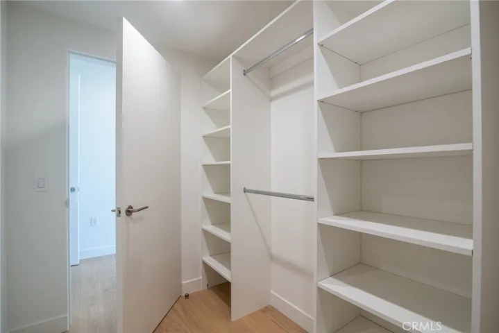 812 Huntley Drive Unit#104 104, West Hollywood, California 90069