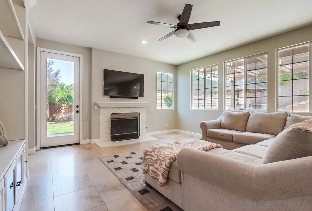 , San Marcos, California 92078 home-pic-7