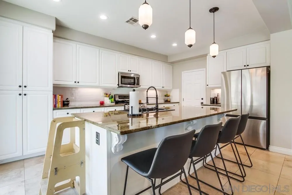 , San Marcos, California 92078 home-pic-11