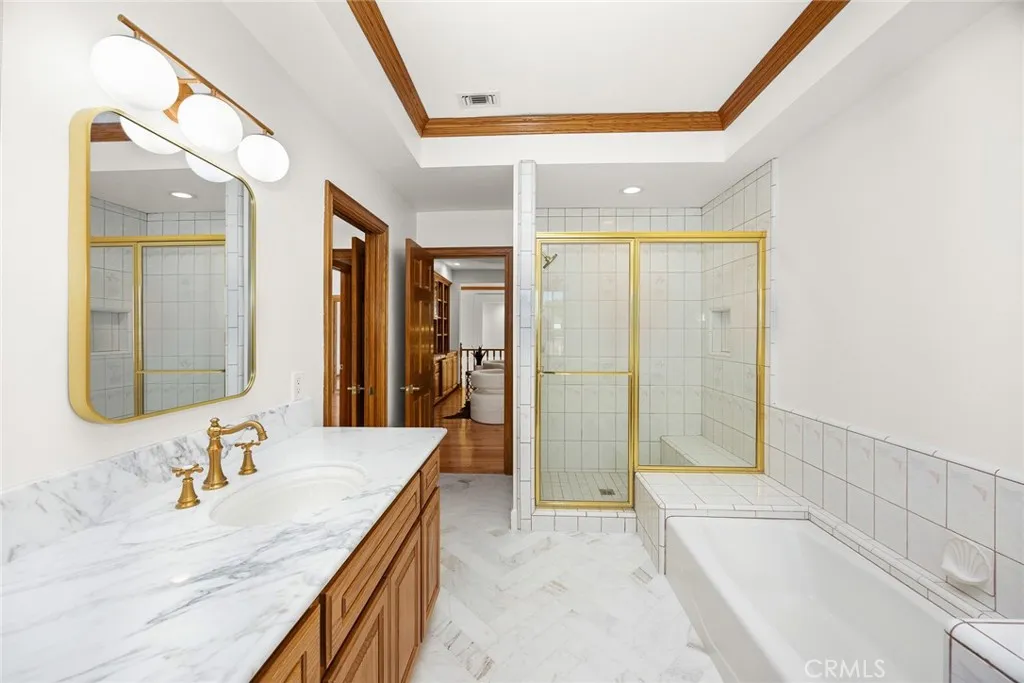 151 E Longden Avenue E, Arcadia, California 91006 home-pic-57