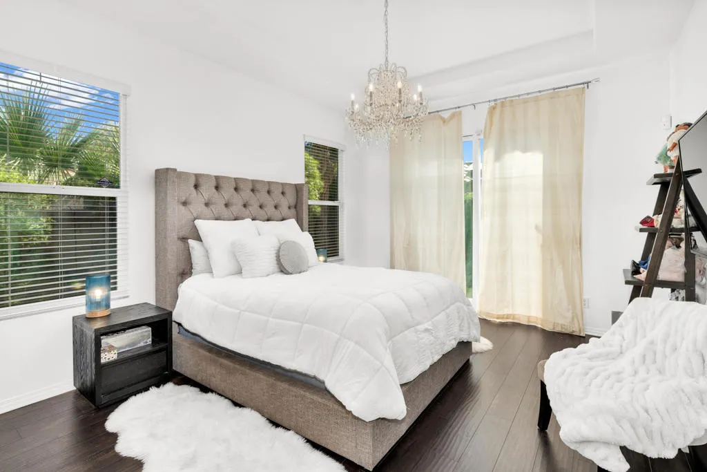 105 Shoreline Drive, Rancho Mirage, California 92270 home-pic-11