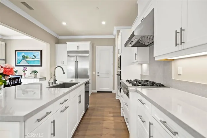 61 English Saddle, Irvine, California 92602