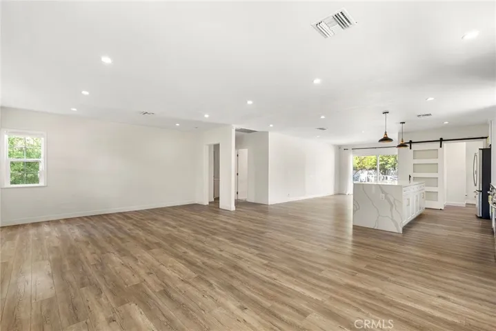 5619 Bellingham Ave, Valley Village, California 91607