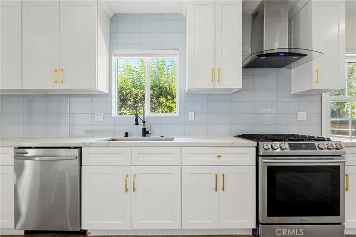 5619 Bellingham Ave, Valley Village, California 91607