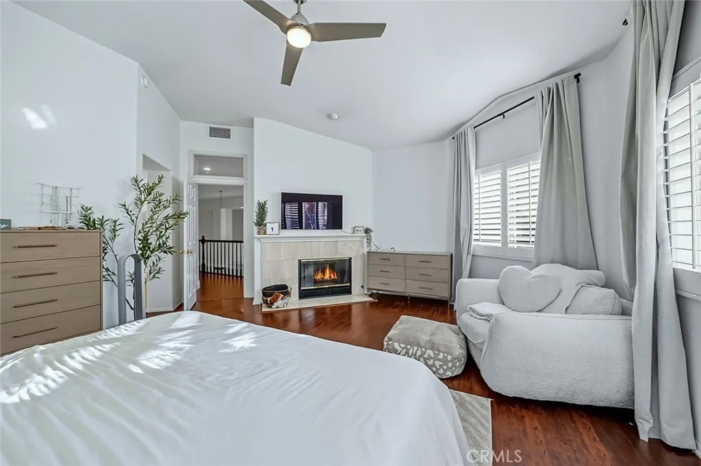 26481 La Scala, Laguna Hills, California 92653 home-pic-17