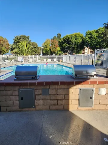 4861 Lago 206, Huntington Beach, California 92649