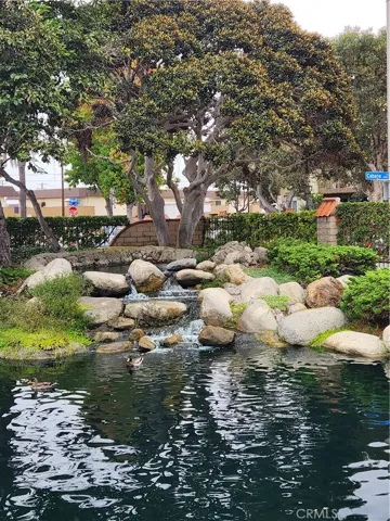 4861 Lago 206, Huntington Beach, California 92649