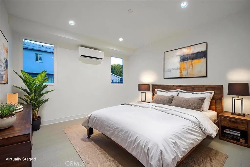 801 E 84th Place, Los Angeles, California 90001 home-pic-31