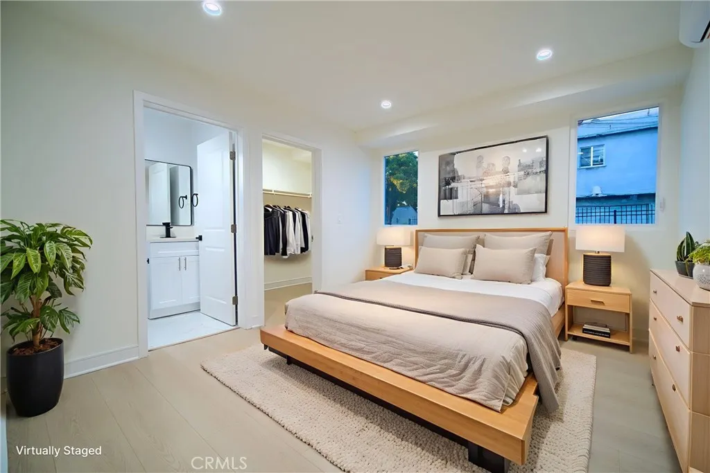 801 E 84th Place, Los Angeles, California 90001 home-pic-30