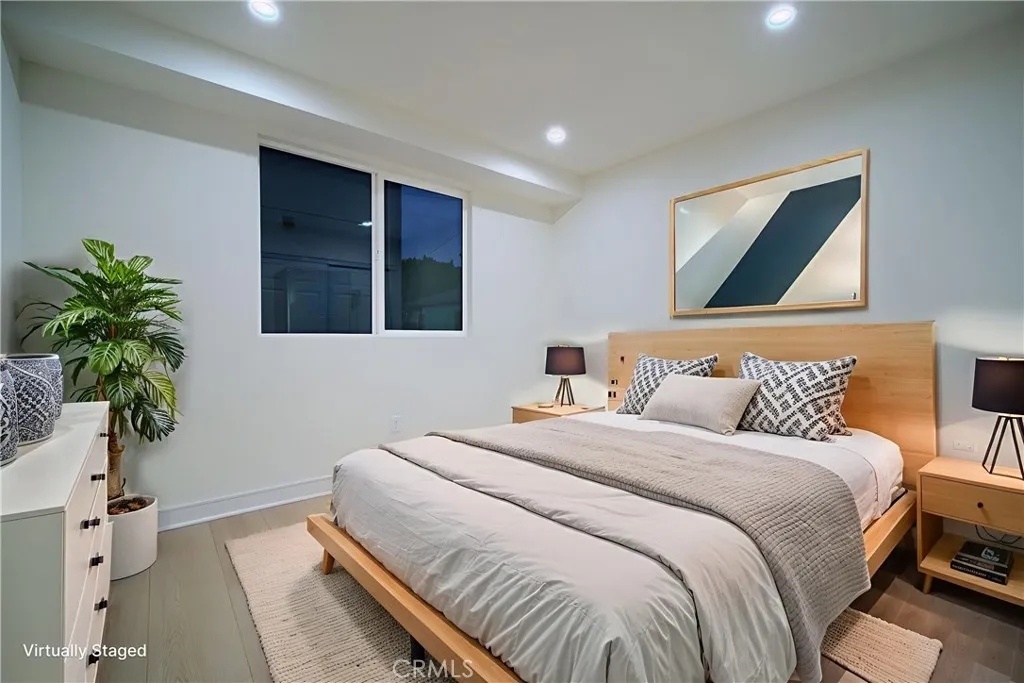 801 E 84th Place, Los Angeles, California 90001 home-pic-9