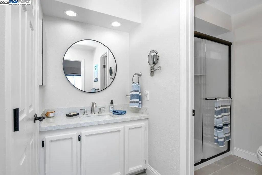 5727 Cutter Loop, Discovery Bay, California 94505 home-pic-24