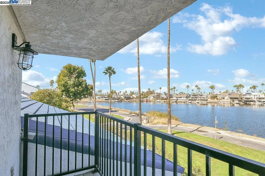 5727 Cutter Loop, Discovery Bay, California 94505 home-pic-29