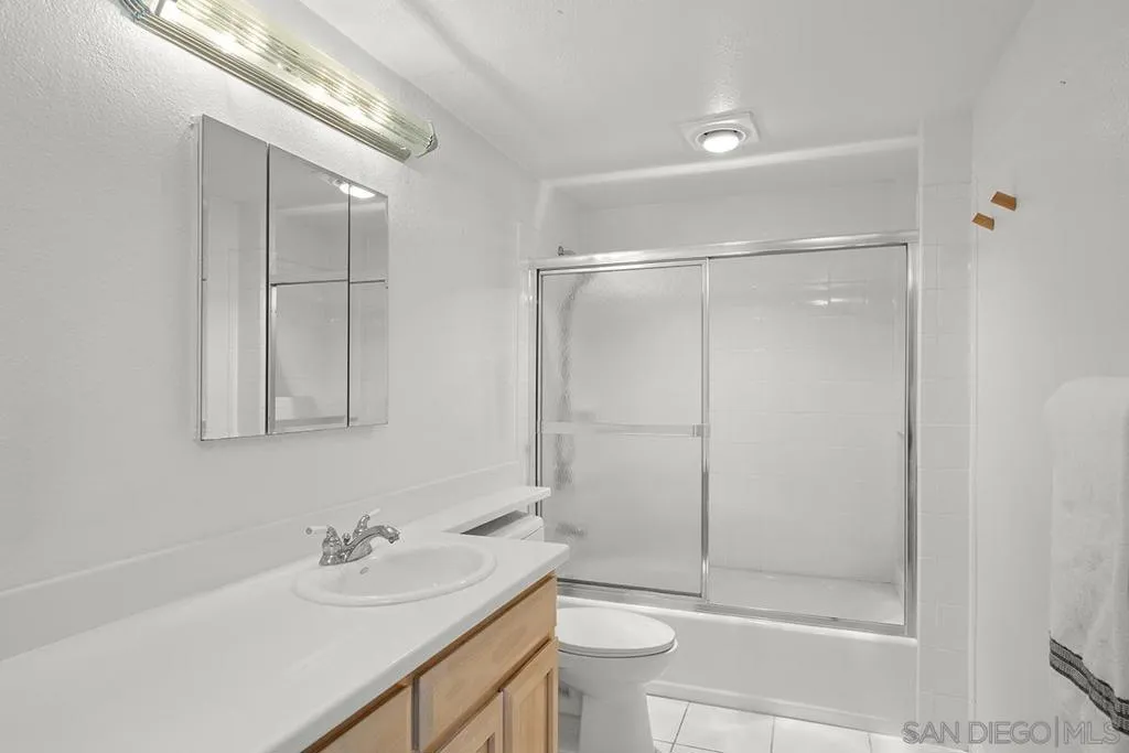 3570 1st Ave 1, San Diego, California 92103 home-pic-25