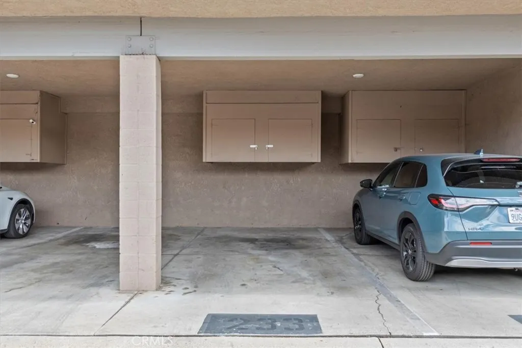 10541 Lakeside S P, Garden Grove, California 92840 home-pic-21