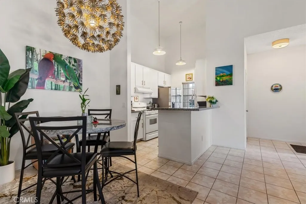 10541 Lakeside S P, Garden Grove, California 92840 home-pic-4