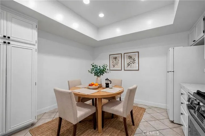 1630 S Bentley Avenue 103, Los Angeles, California 90025