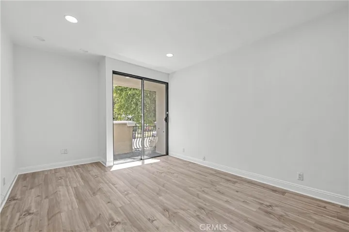 1630 S Bentley Avenue 103, Los Angeles, California 90025