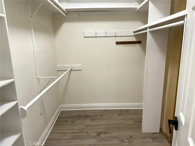1630 S Bentley Avenue 103, Los Angeles, California 90025