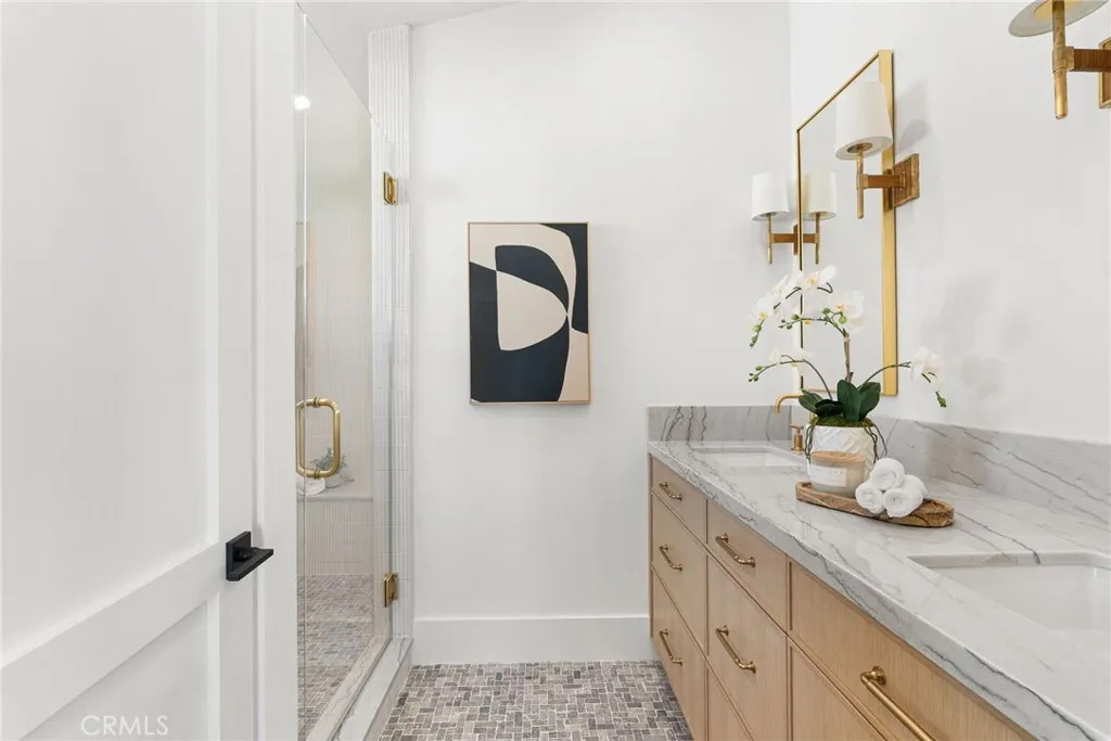 303 .5 Fernleaf, Corona Del Mar, California 92625 home-pic-19