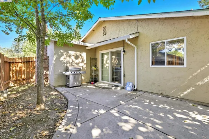 9436 Bravo Way, Sacramento, California 95826