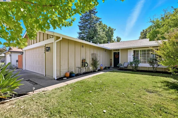 9436 Bravo Way, Sacramento, California 95826