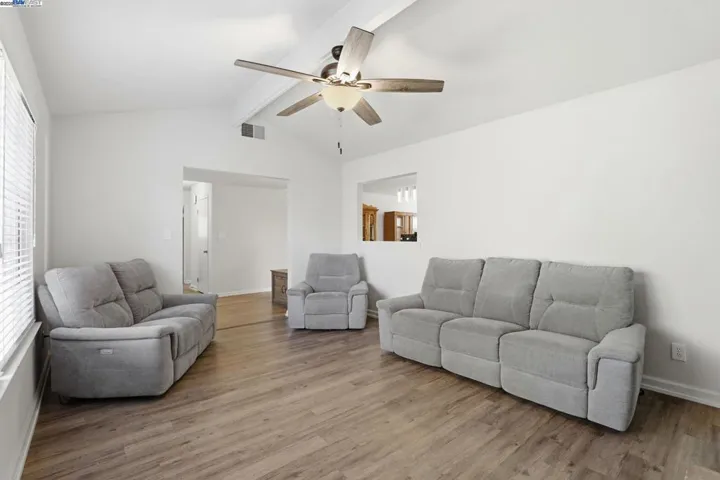 9436 Bravo Way, Sacramento, California 95826