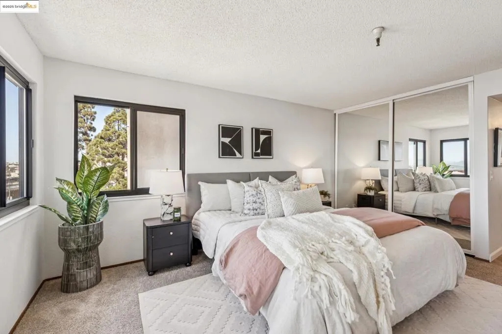 545 Pierce St 1206, Albany, California 94706 home-pic-24