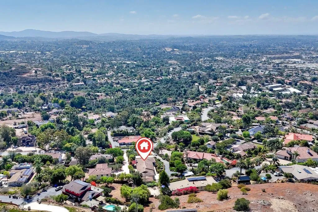 1650 Elevado Road, Vista, California 92084 home-pic-40