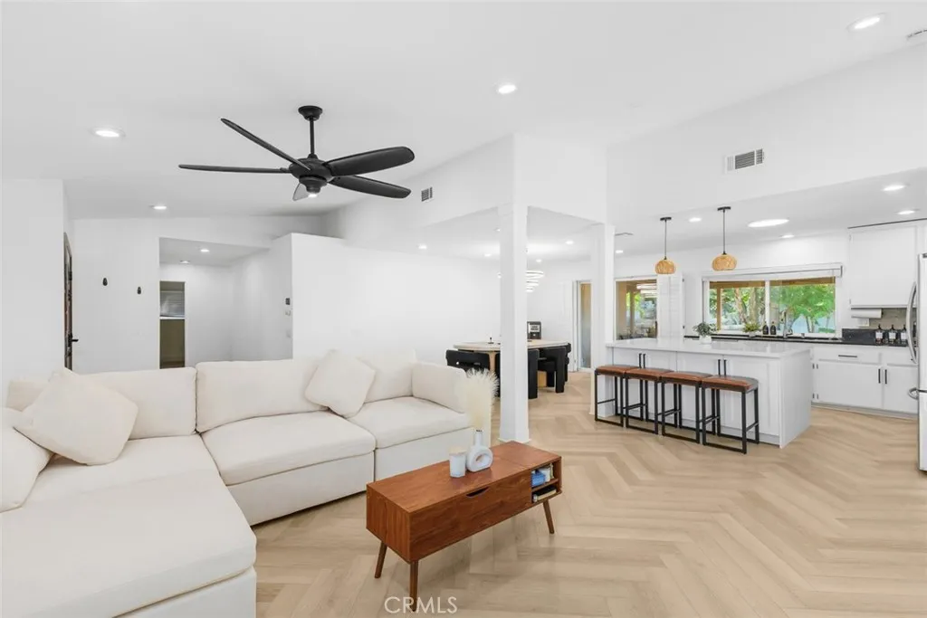 1644 Taylor, Corona, California 92882 home-pic-5
