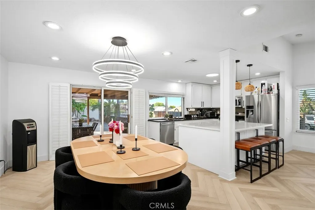 1644 Taylor, Corona, California 92882 home-pic-11