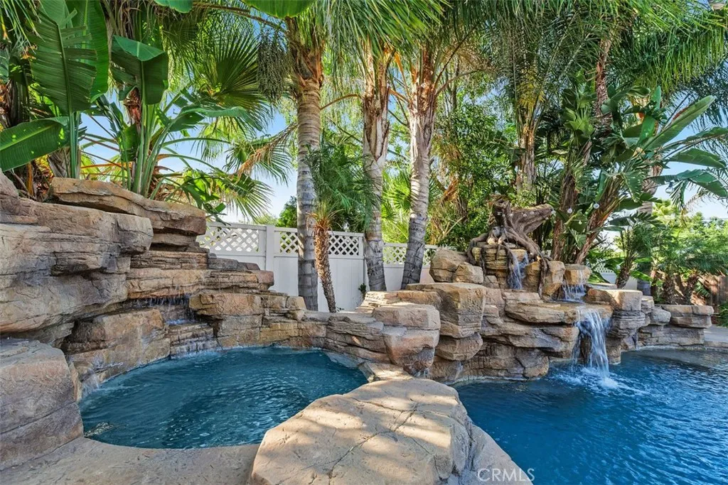 1644 Taylor, Corona, California 92882 home-pic-24