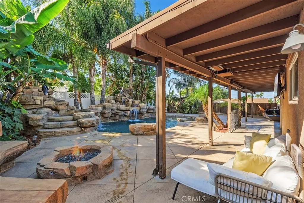 1644 Taylor, Corona, California 92882 home-pic-27