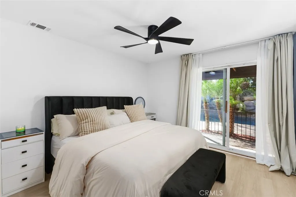 1644 Taylor, Corona, California 92882 home-pic-18