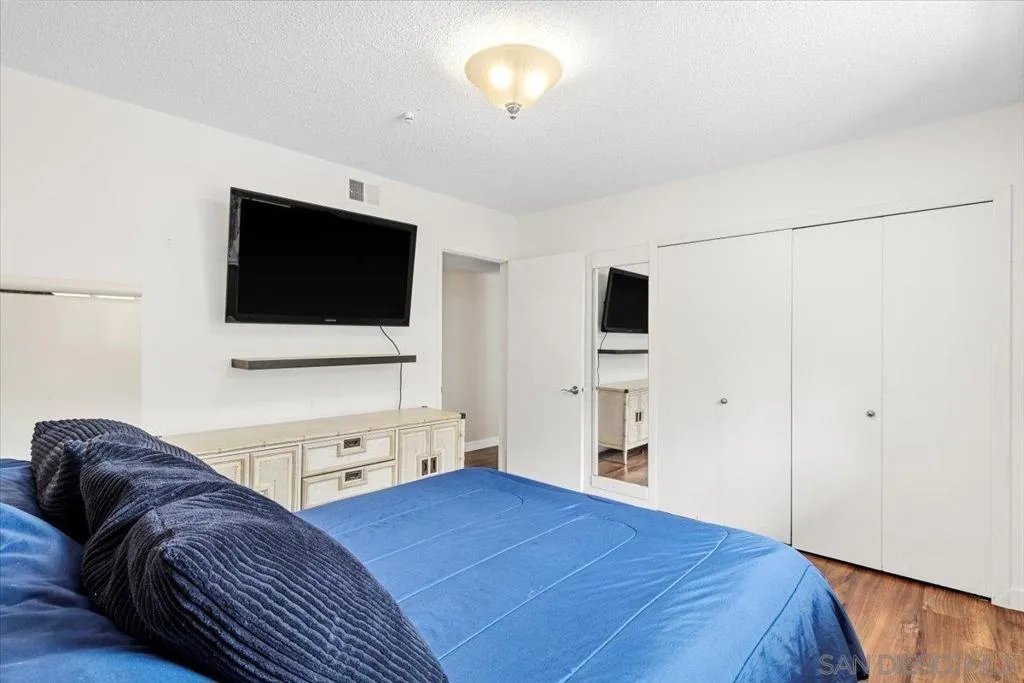 7202 Via Capri, La Jolla, California 92037 home-pic-23