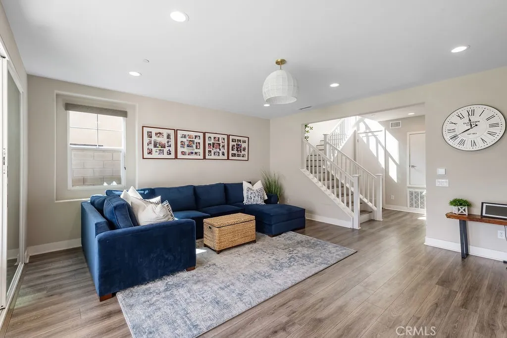 926 Fairing, El Segundo, California 90245 home-pic-16