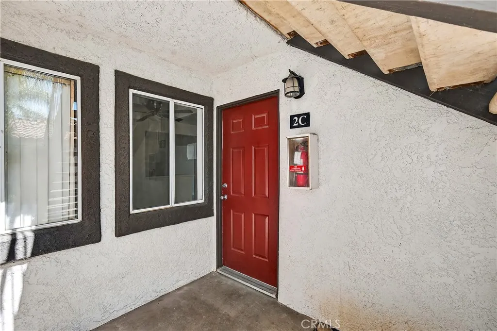 16377 Lakeshore 2c, Lake Elsinore, California 92530 home-pic-1