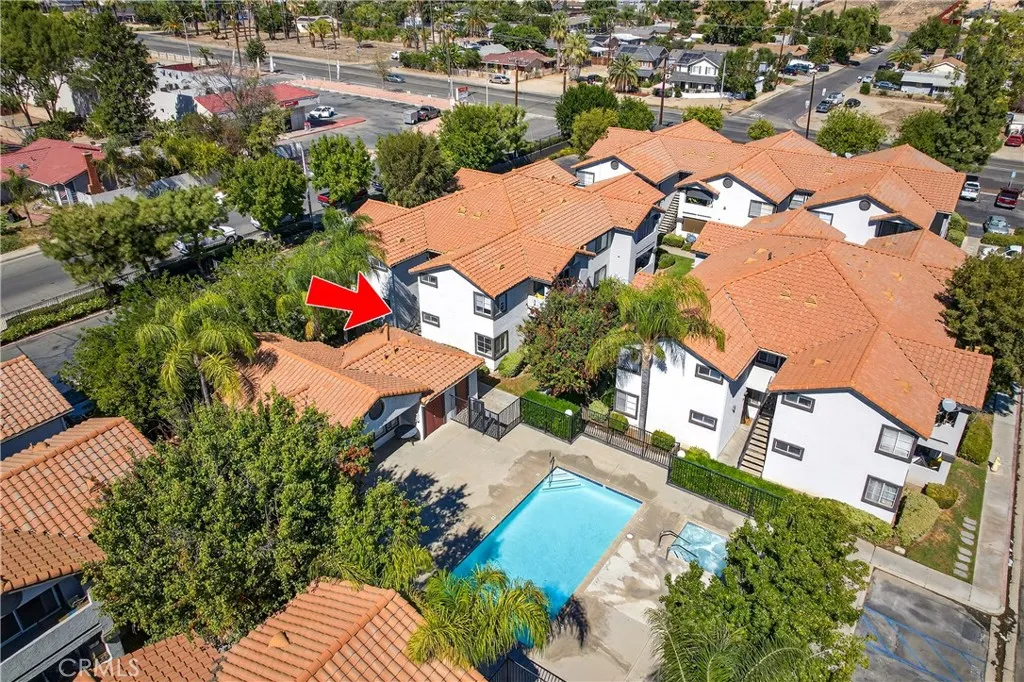 16377 Lakeshore 2c, Lake Elsinore, California 92530 home-pic-26