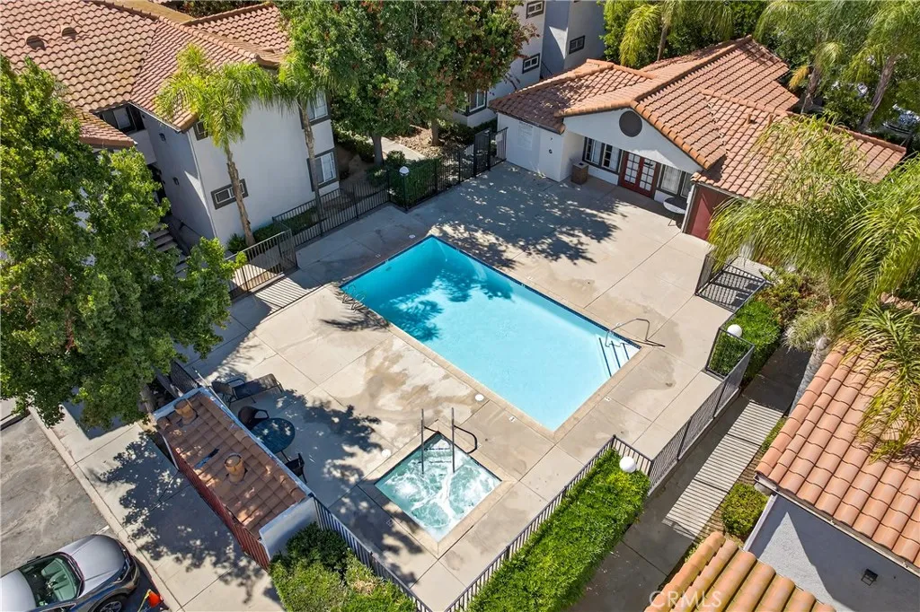 16377 Lakeshore 2c, Lake Elsinore, California 92530 home-pic-25
