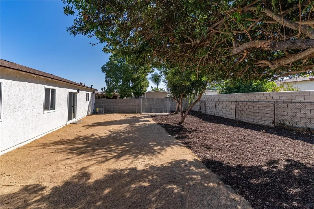 7738 Encinitas Avenue, San Bernardino, California 92336 home-pic-29