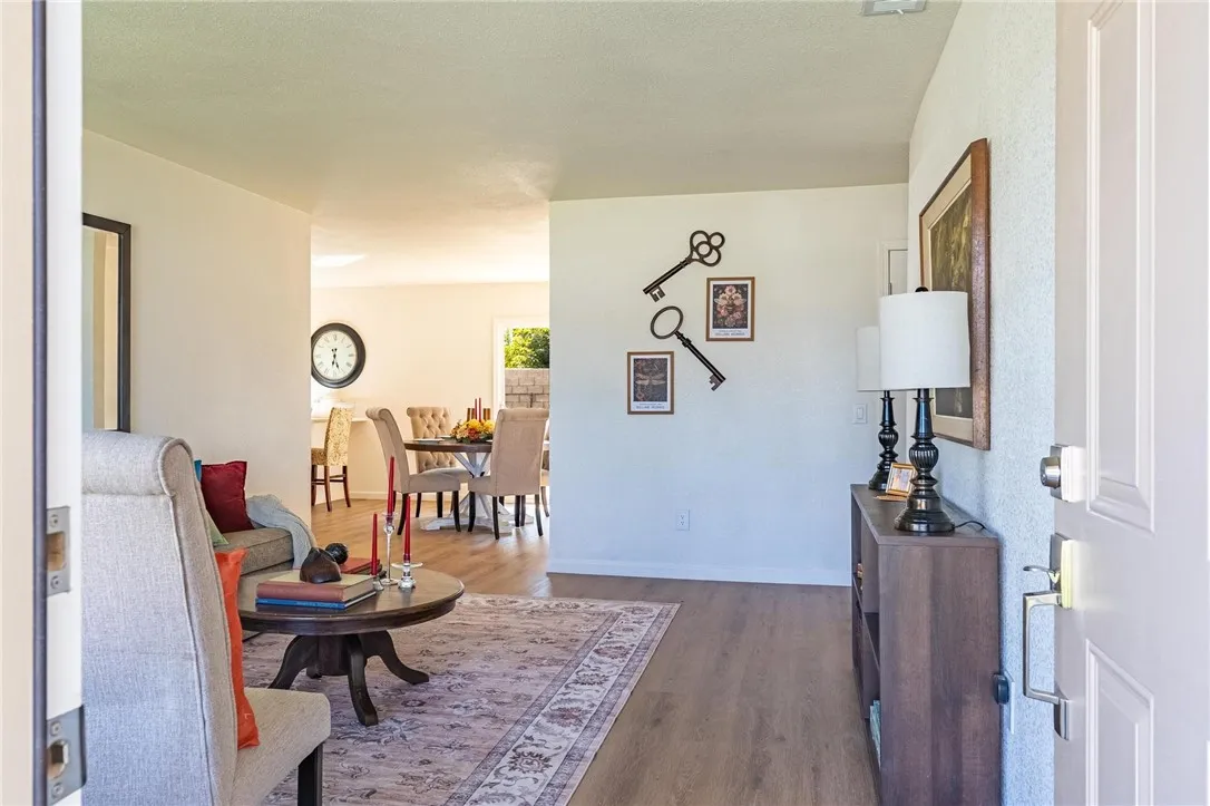 7738 Encinitas Avenue, San Bernardino, California 92336 home-pic-5