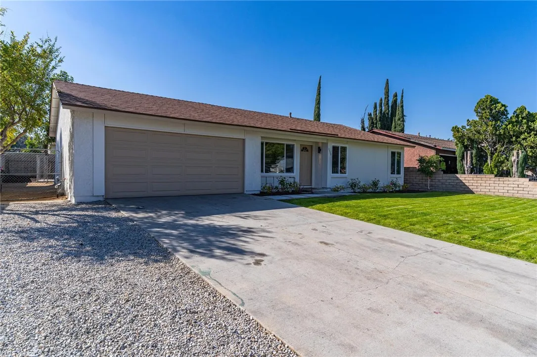 7738 Encinitas Avenue, San Bernardino, California 92336 home-pic-2