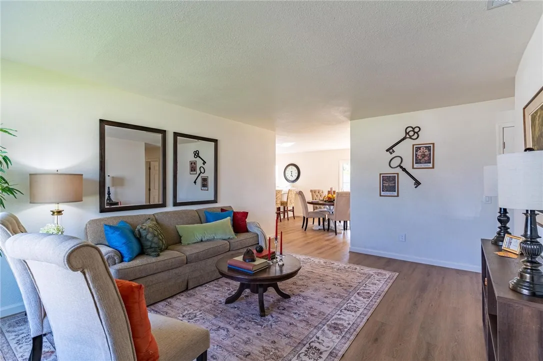 7738 Encinitas Avenue, San Bernardino, California 92336 home-pic-13