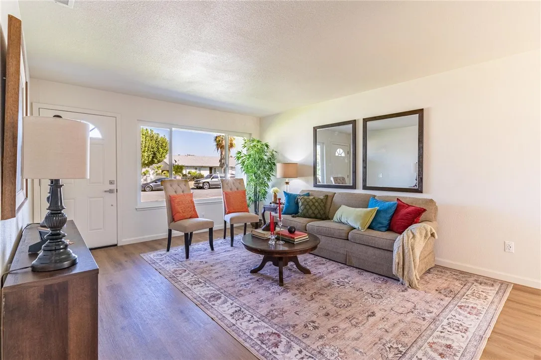 7738 Encinitas Avenue, San Bernardino, California 92336 home-pic-7
