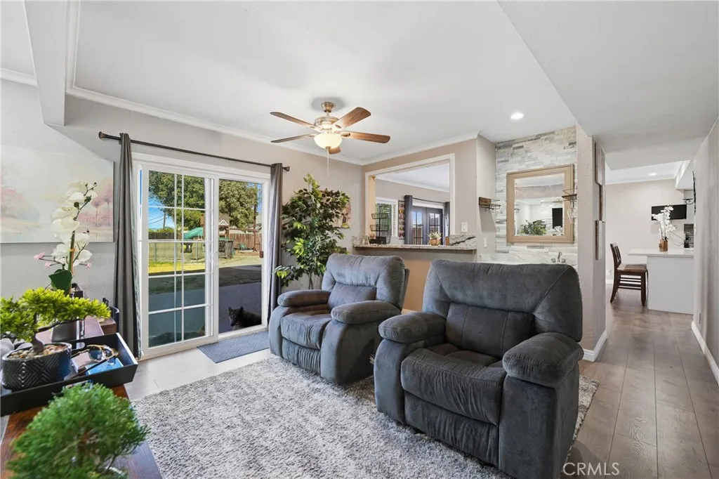14629 Stage Rd, La Mirada, California 90638 home-pic-14