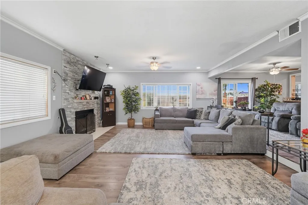 14629 Stage Rd, La Mirada, California 90638 home-pic-9