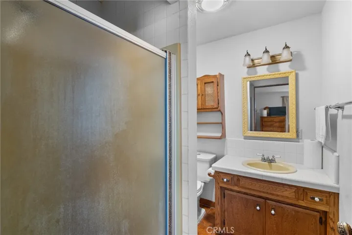 Bathroom #2