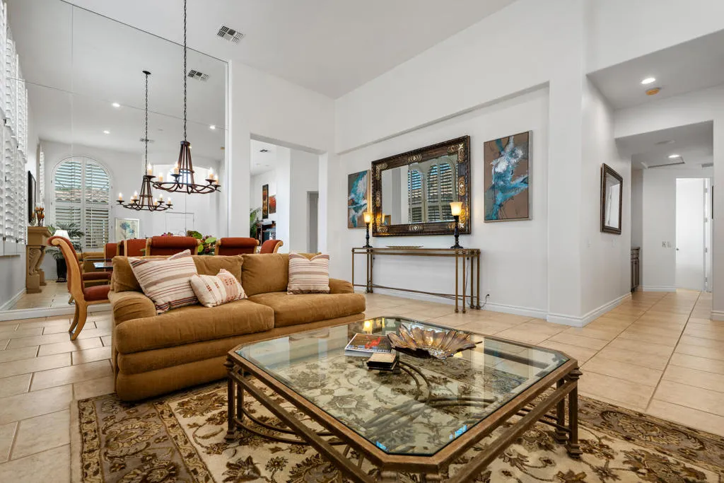 49940 W Mission Drive W, La Quinta, California 92253 home-pic-7