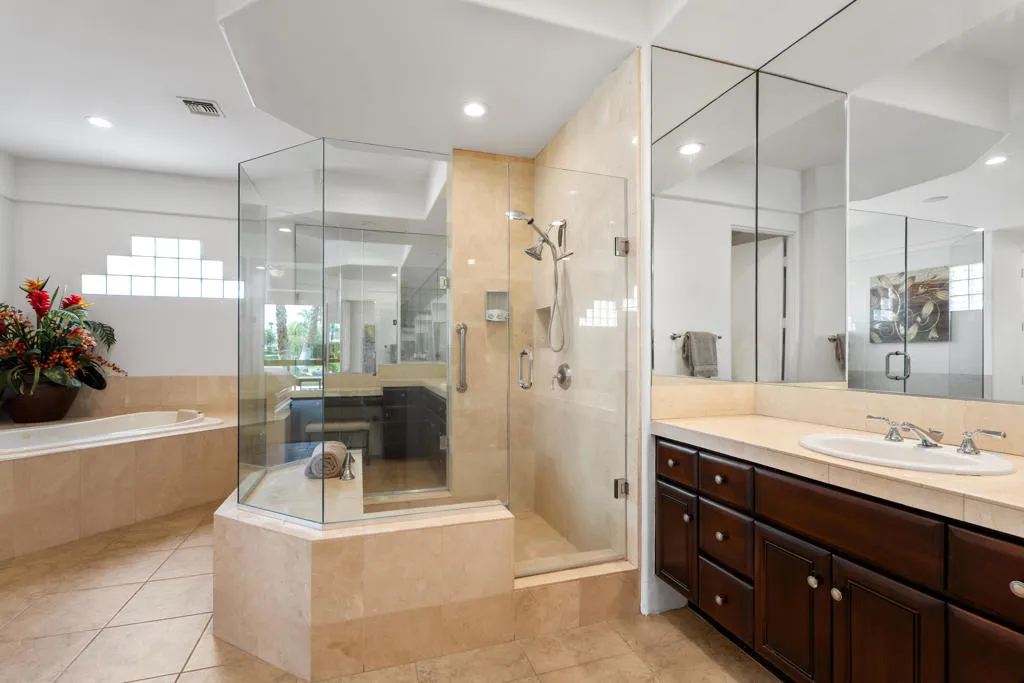 49940 W Mission Drive W, La Quinta, California 92253 home-pic-20