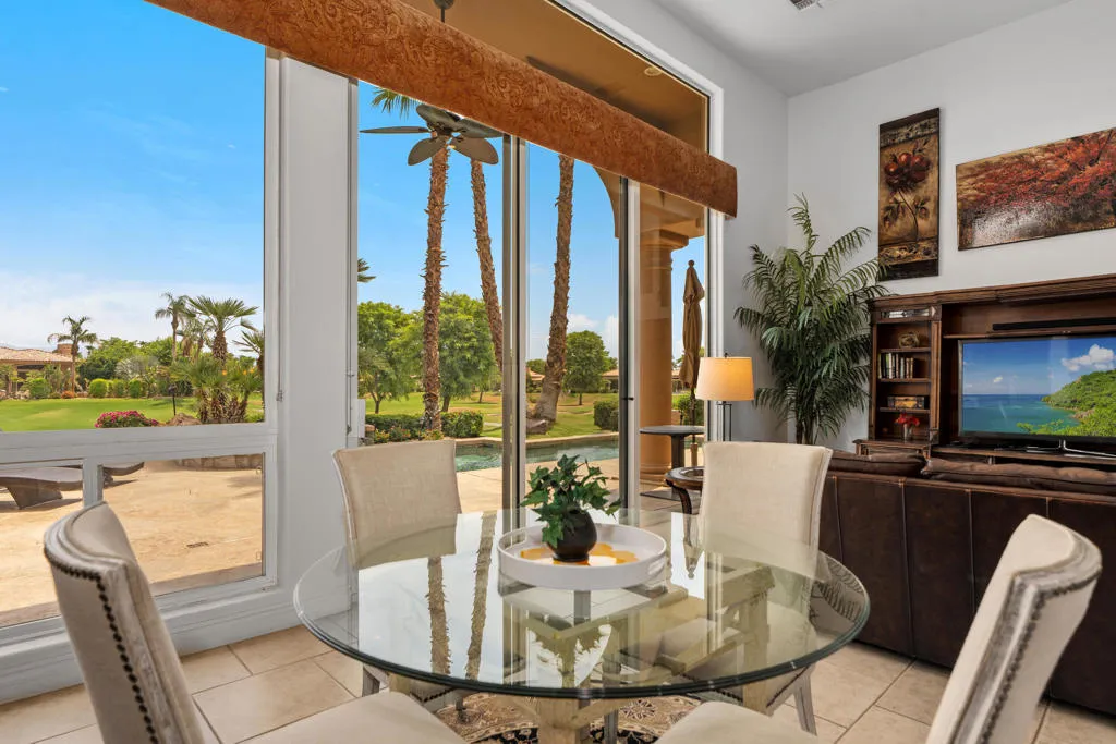 49940 W Mission Drive W, La Quinta, California 92253 home-pic-12